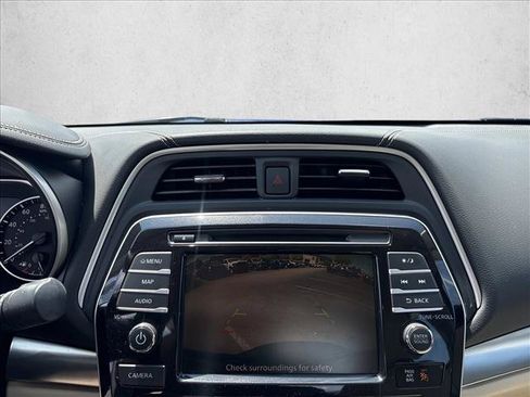 Used 2019 Nissan Maxima 3.5 SV w/ Floor Mat Group FWD image 15