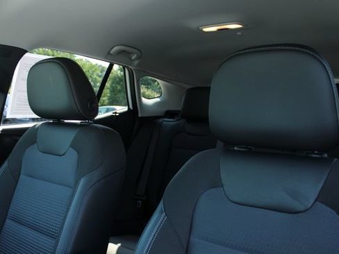 Used 2024 Chevrolet Trax LT w/ Driver Confidence Package FWD image 14