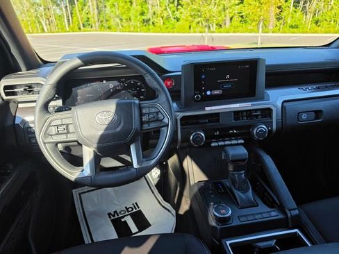 Used 2026 Toyota Tacoma TRD Sport RWD image 6