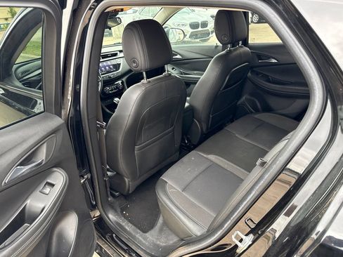 Used 2022 Buick Encore GX Select w/ Experience Buick Package FWD image 6