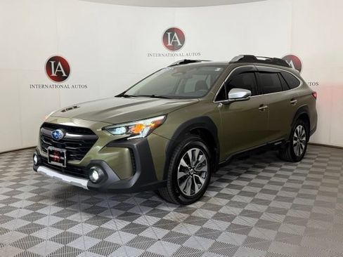Used 2023 Subaru Outback Touring XT AWD/4WD image 3