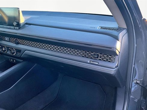 Used 2023 Honda Accord LX image 17