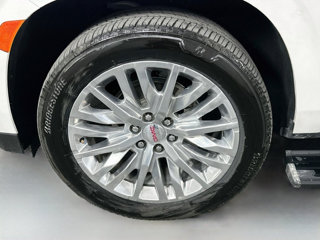 Used 2023 GMC Yukon Denali AWD/4WD image 33