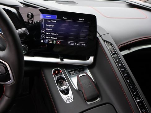 Used 2023 Chevrolet Corvette Stingray Premium Conv w/ Z51 Performance Package image 20