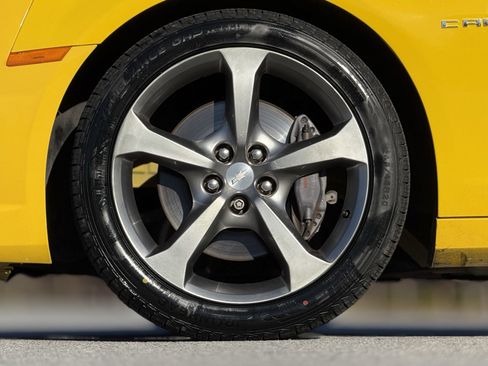 Used 2013 Chevrolet Camaro SS w/ RS Package image 17