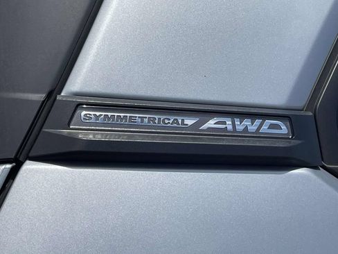 Certified 2025 Subaru Forester Premium AWD/4WD image 31
