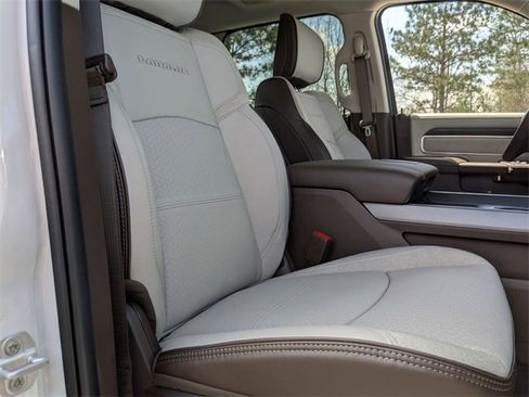 New 2025 RAM 2500 Laramie image 38