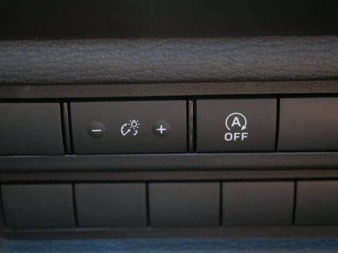 Used 2026 Mitsubishi Outlander SE AWD/4WD image 16