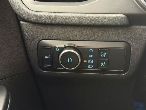 Used 2024 Ford Escape Platinum image 24