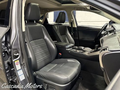 Used 2018 Lexus NX 300h AWD image 13