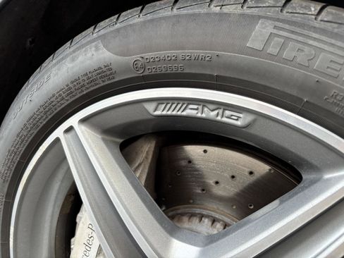 Used 2017 Mercedes-Benz E 300 4MATIC image 8