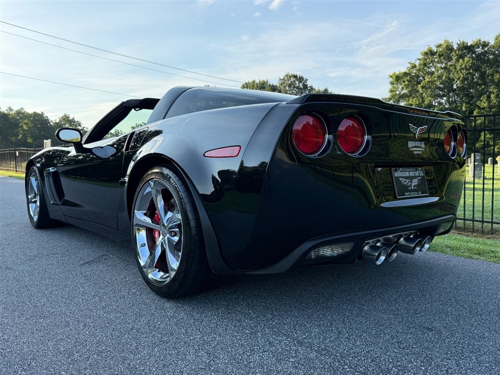 Used 2013 Chevrolet Corvette Grand Sport w/ 2LT Preferred Equipment Group RWD image 28