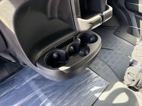 New 2025 RAM ProMaster 2500 w/ Quick Order Package 22G SLT image 15