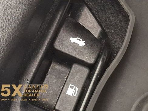 Certified 2025 Toyota Corolla XSE image 31