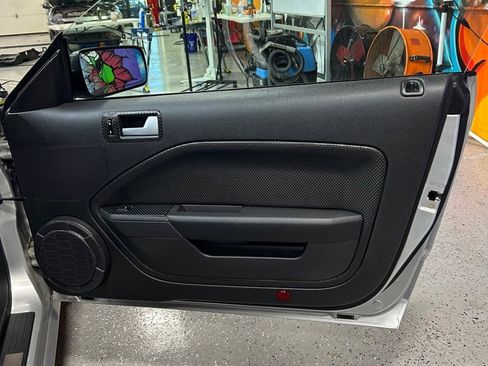 Used 2009 Ford Mustang GT image 19