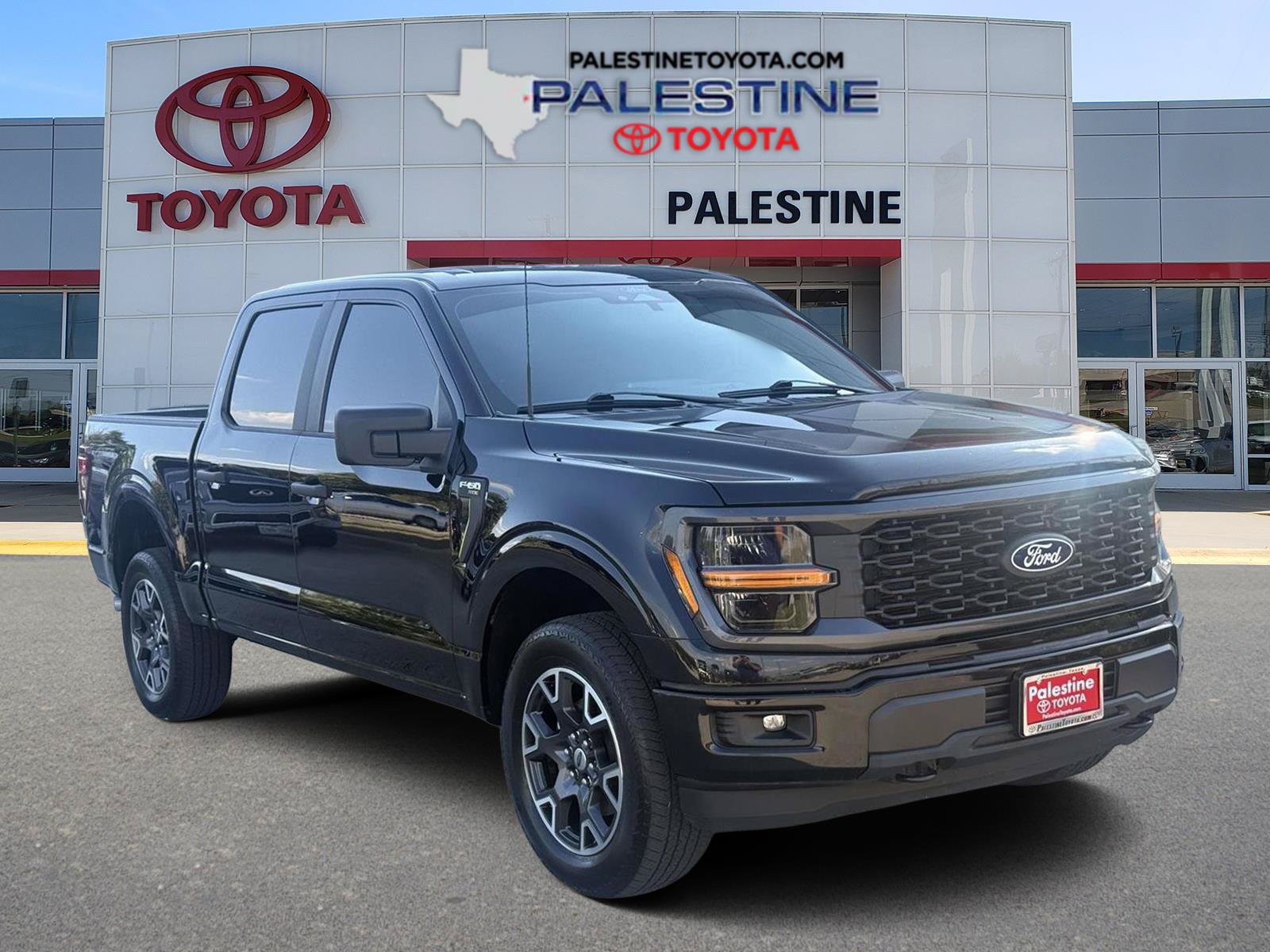 Used 2025 Ford F150 STX w/ Equipment Group 200A AWD/4WD image 1