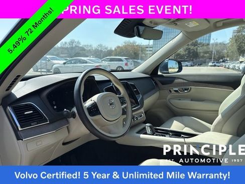Certified 2023 Volvo XC90 B5 Plus image 32