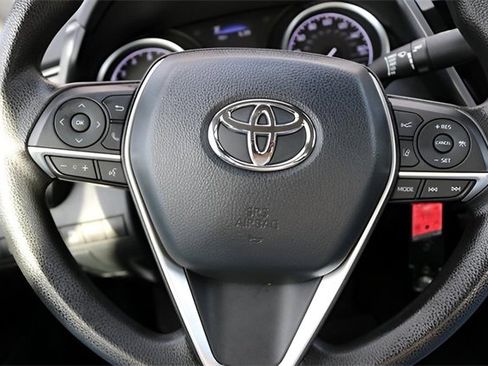 Used 2024 Toyota Camry LE image 19