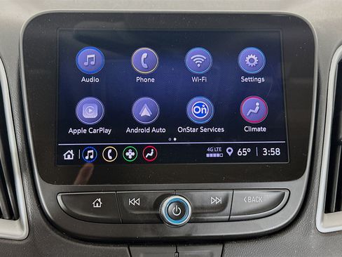 Used 2024 Chevrolet Malibu LT image 19