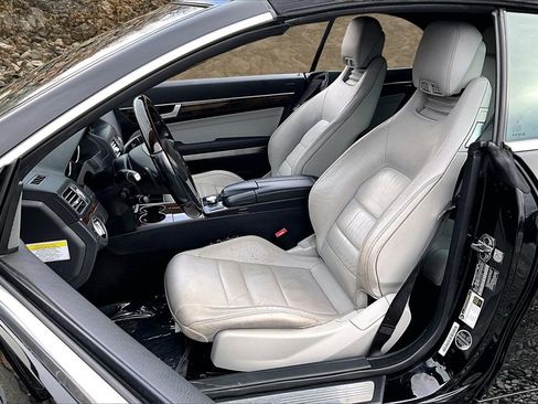 Used 2014 Mercedes-Benz E 550 Cabriolet w/ Premium 1 Package image 22