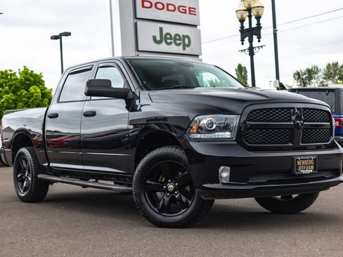 Used 2014 RAM 1500 Express w/ Black Ram 1500 Express Group AWD/4WD image 1