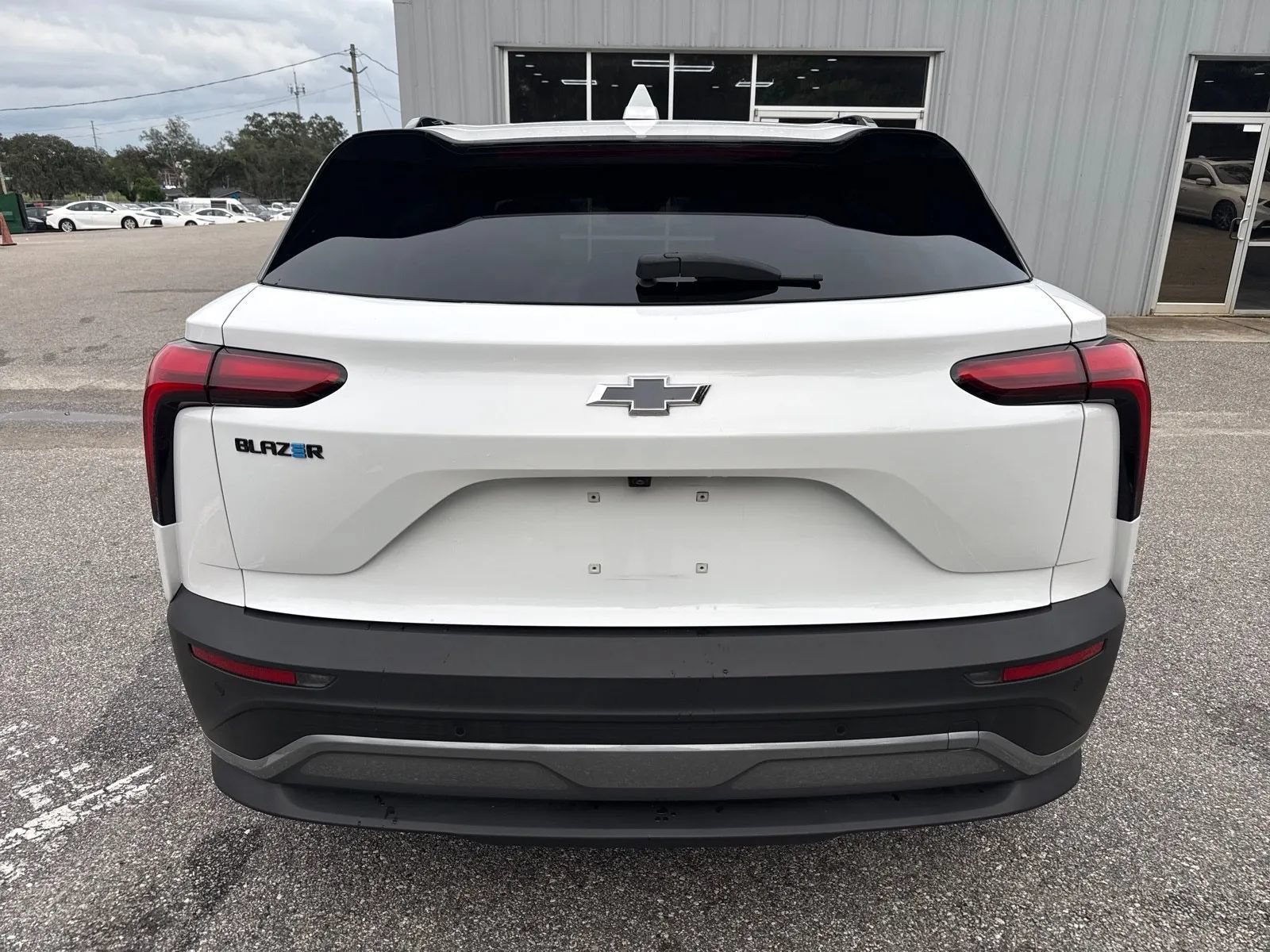 Used 2025 Chevrolet Blazer EV LT w/ Midnight/Sport Edition FWD image 9