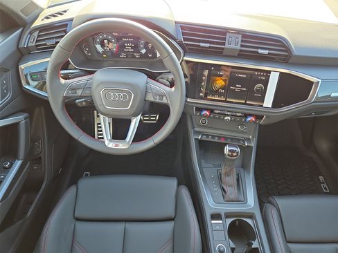 New 2025 Audi Q3 2.0T Premium Plus image 14