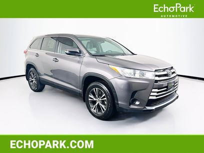 Used 2019 Toyota Highlander LE