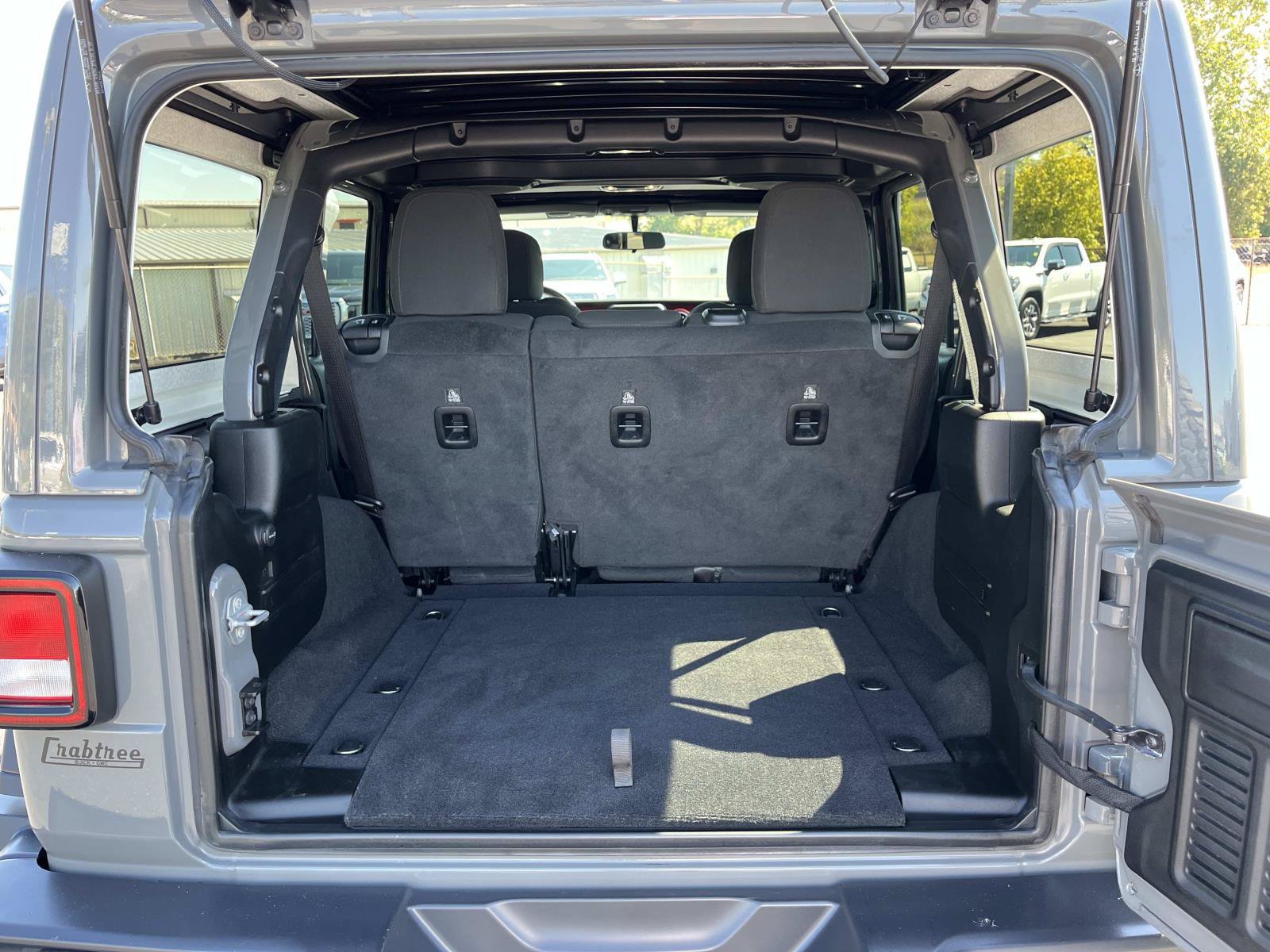 Used 2021 Jeep Wrangler Unlimited Rubicon AWD/4WD image 19
