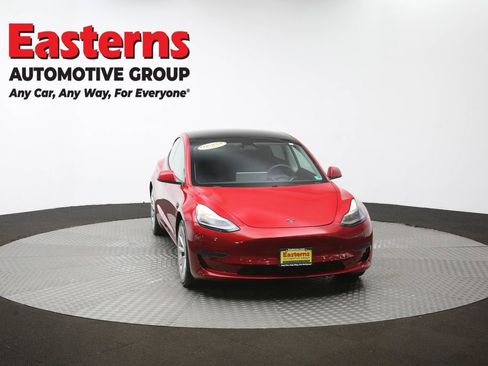 Used 2021 Tesla Model 3 Standard Range Plus image 48