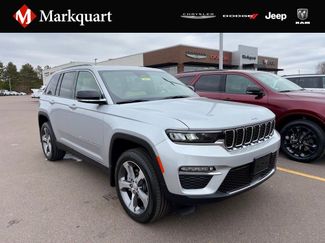 New 2025 Jeep Grand Cherokee Limited w/ MOPAR Finishing Package video 1