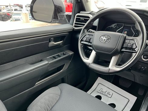 Used 2022 Toyota Tundra SR5 image 12
