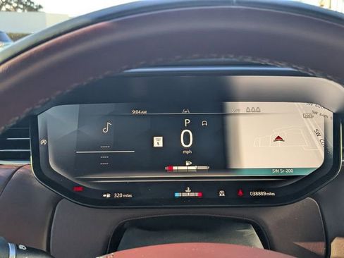 Used 2024 Land Rover Range Rover Sport Dynamic SE image 18