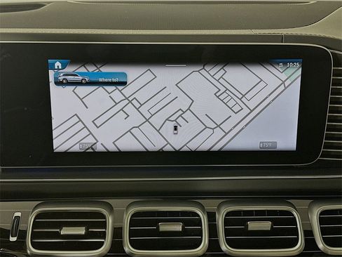 New 2026 Mercedes-Benz GLS 63 AMG GLS 63 AMG image 13