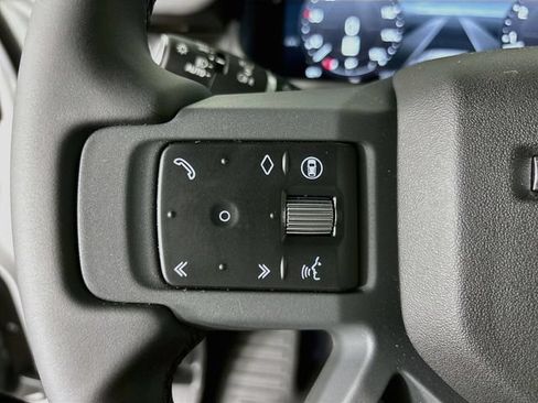 New 2026 Land Rover Defender 110 S AWD/4WD image 10