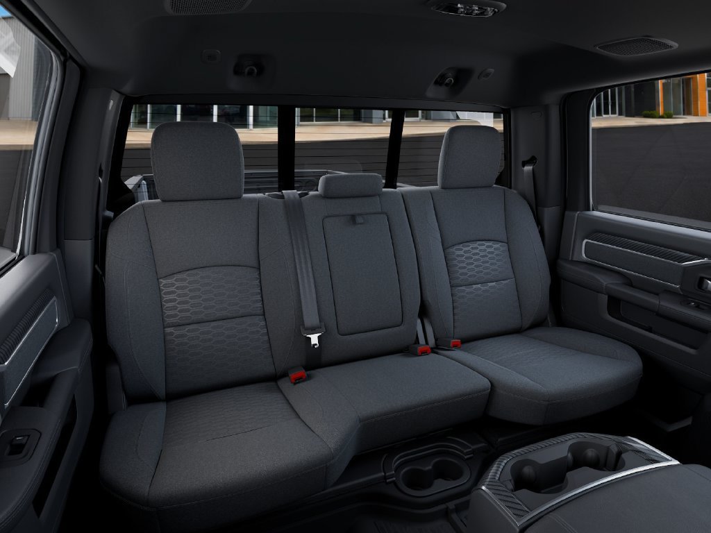 New 2027 RAM 3500 Big Horn AWD/4WD image 15