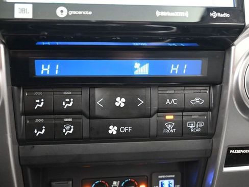 Used 2023 Toyota 4Runner Limited image 22