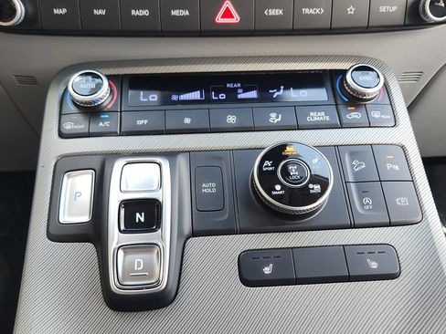 Used 2025 Hyundai Palisade SEL AWD/4WD image 10