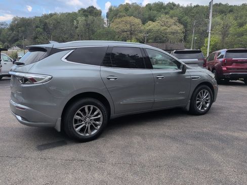 Used 2024 Buick Enclave Avenir w/ Avenir Technology Package AWD/4WD image 5