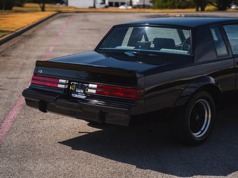 Used 1987 Buick Regal Coupe RWD image 18