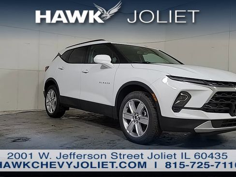New 2026 Chevrolet Blazer LT w/ LPO, Black Sport Package image 12
