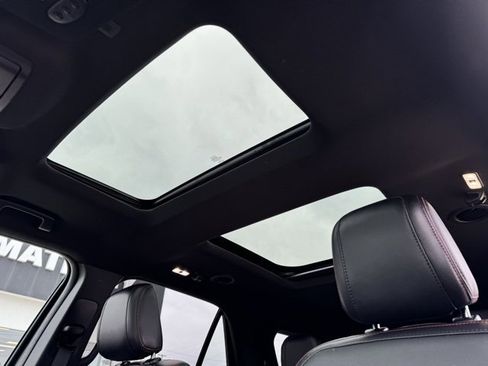 Used 2018 Ford Explorer Sport w/ Equipment Group 401A image 15