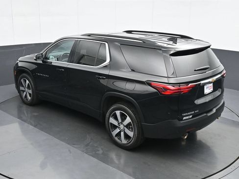 Used 2023 Chevrolet Traverse LT w/ LT Premium Package AWD/4WD image 19
