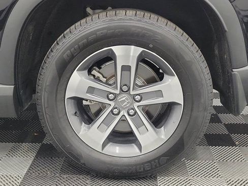 Certified 2025 Honda Pilot EX-L image 9