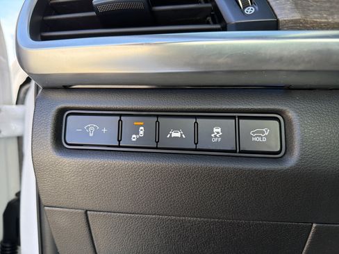 Used 2022 Kia Telluride SX w/ SX Prestige Package image 35