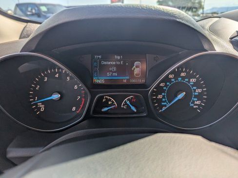 Used 2015 Ford Escape Titanium w/ Equipment Group 301A AWD/4WD image 16