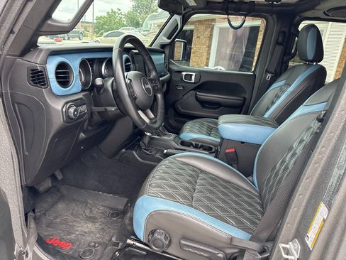 Used 2021 Jeep Wrangler Unlimited Sport AWD/4WD image 18