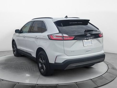 Used 2022 Ford Edge SEL w/ Sport Appearance Package AWD/4WD image 3