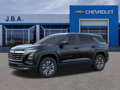 New 2026 Chevrolet Equinox LT FWD image 2