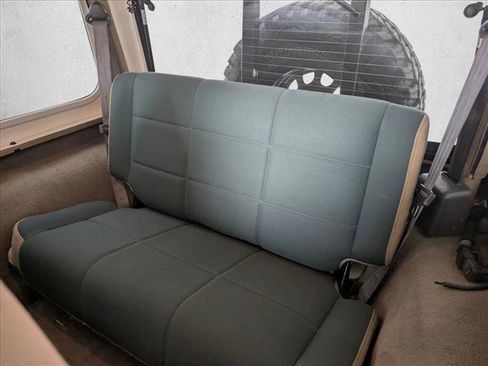 Used 1999 Jeep Wrangler Sahara image 16